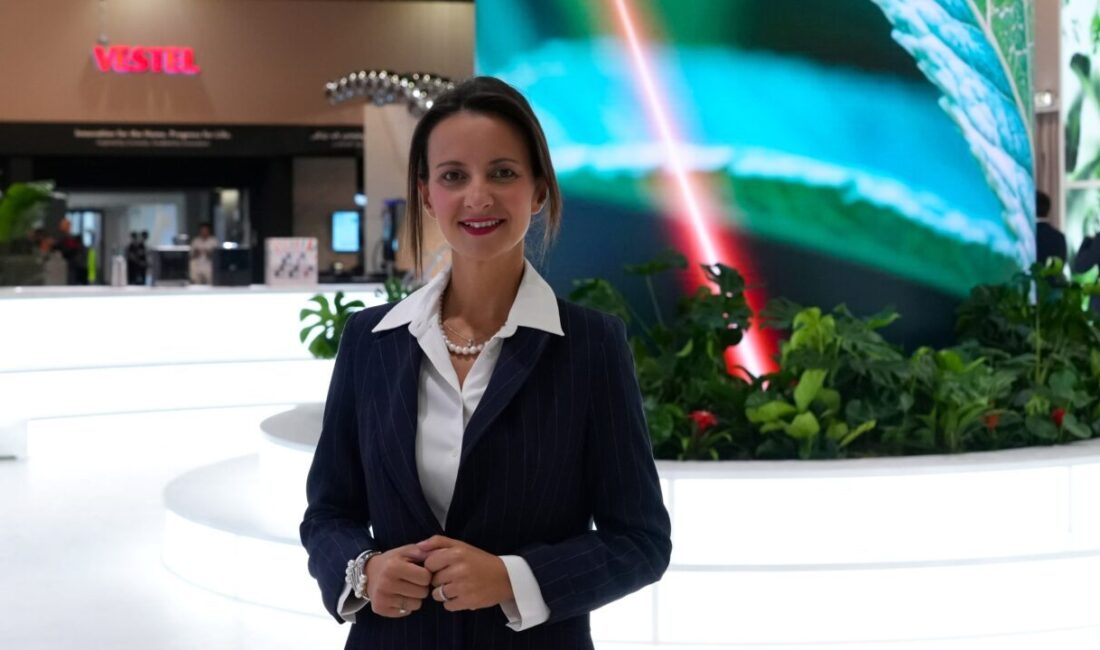 - Vestel Pazarlama Genel Müdürü Duygu Badem Uylukçuoğlu:
- "Vestel, yerli