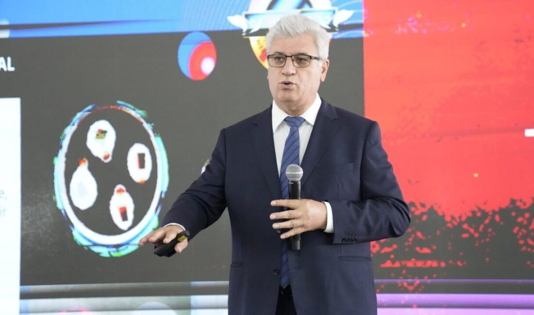- Yeditepe Üniversitesi Genetik ve Biyomühendislik Bölümü Başkanı Prof. Dr.