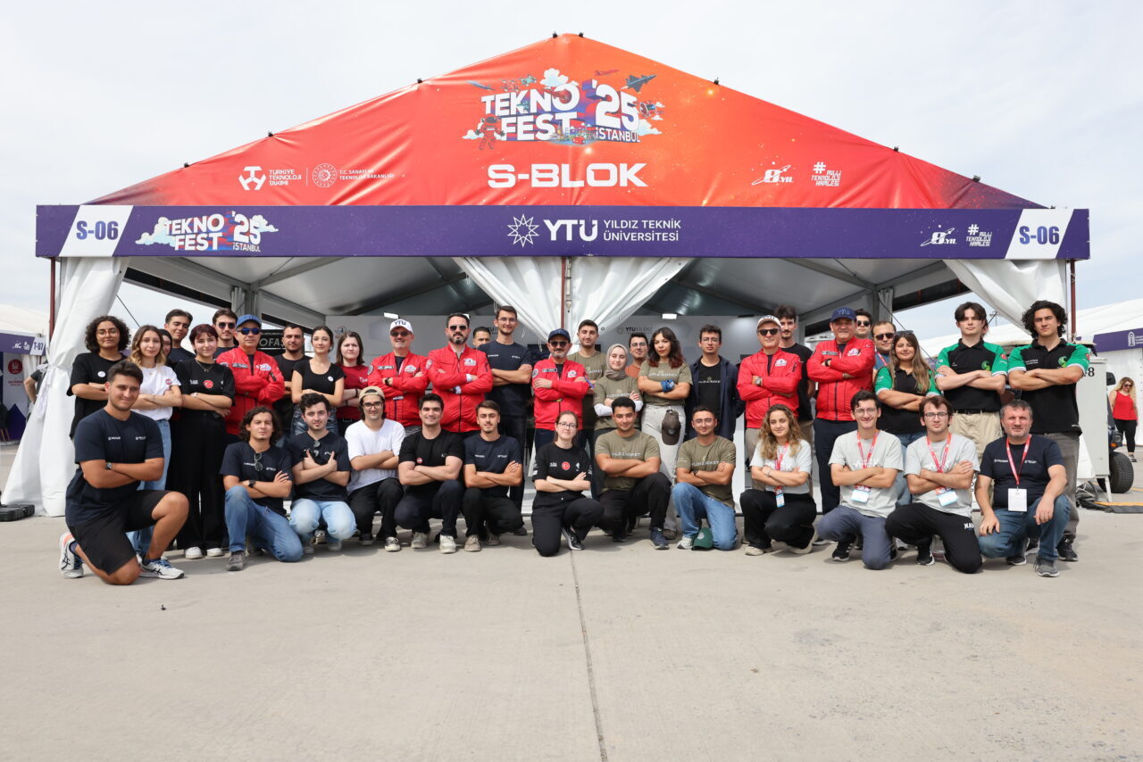 - Yıldız Teknik Üniversitesi Rektörü Prof. Dr. Eyüp Debik:
- "Elde