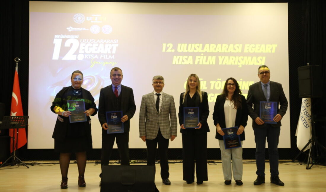 - Festivalde ulusal yapay zeka kategorisinde Mert Can Altun'un "Mesafe",