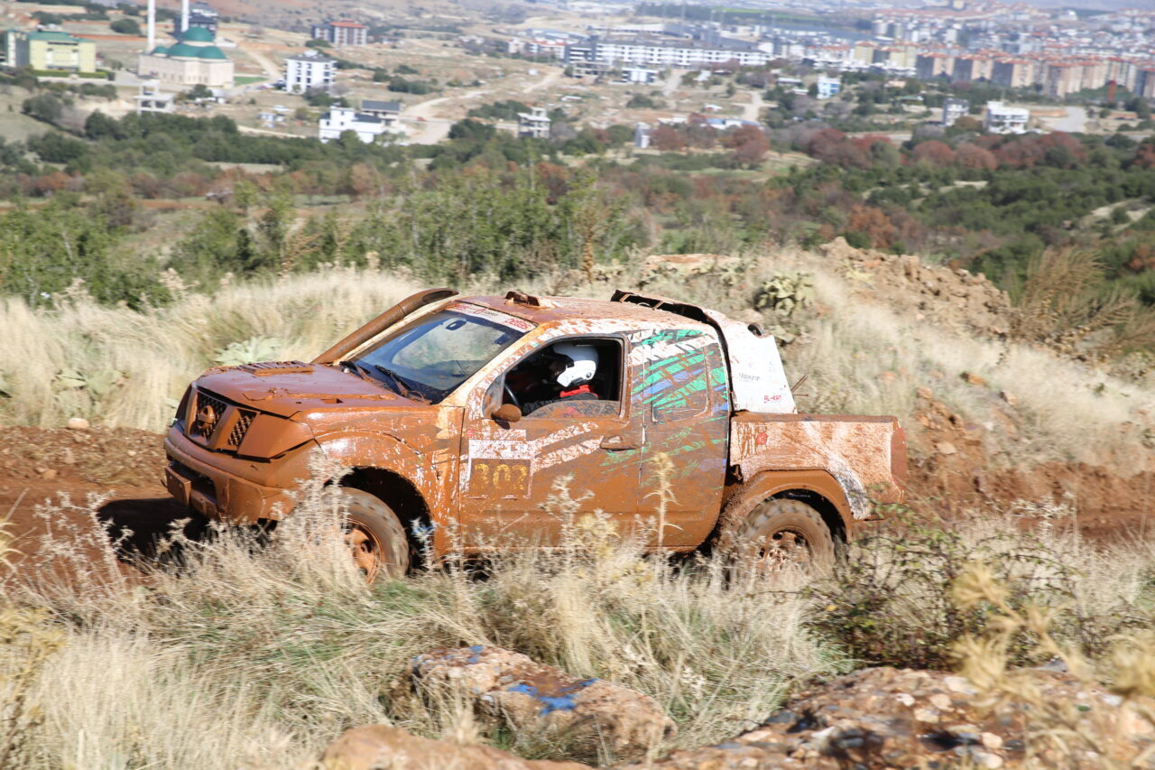 DENİZLİ (AA) – 2025 PETLAS Türkiye Offroad Şampiyonası'nın 5. ayak