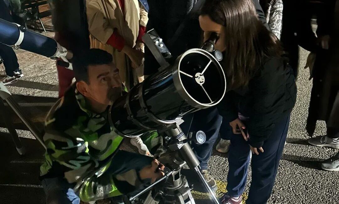 Eskişehir’de Ahmet Sezer Ortaokulu’nda düzenlenen ’Kutup Yıldızım Aile: Gece Gökyüzü