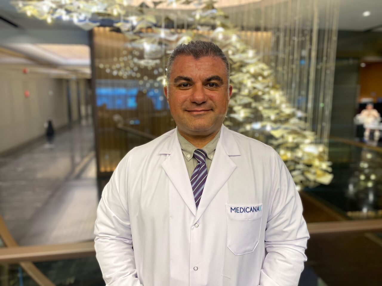 Medicana Zincirlikuyu Hastanesi Çocuk Alerjisi Bölümü Prof. Dr. Mahir İğde:
-