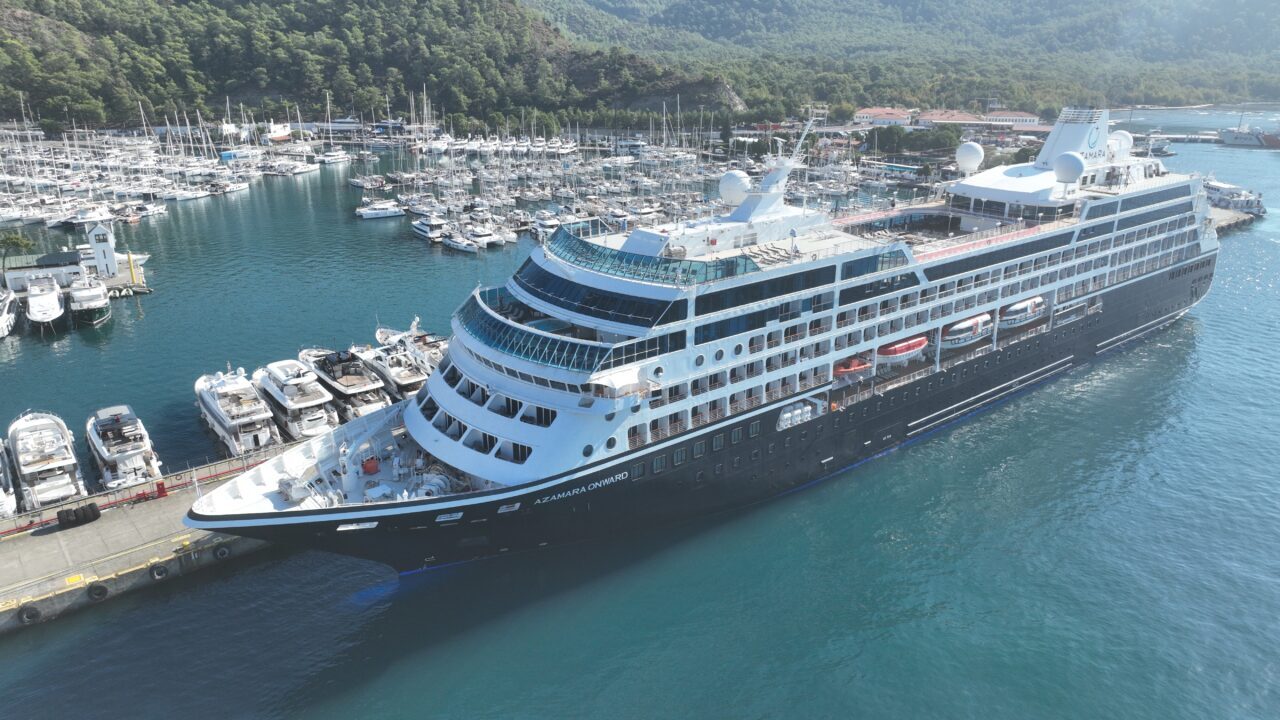 MUĞLA (AA) – Malta bayraklı "Azamara Onward" isimli kruvaziyer, 650