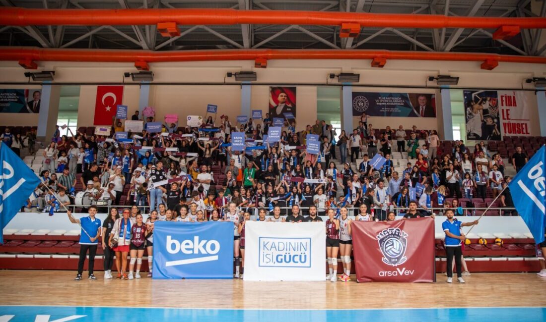 - Arçelik Türkiye Genel Müdürü Can Dinçer:
- "Hataylı sporcuların, umudu
