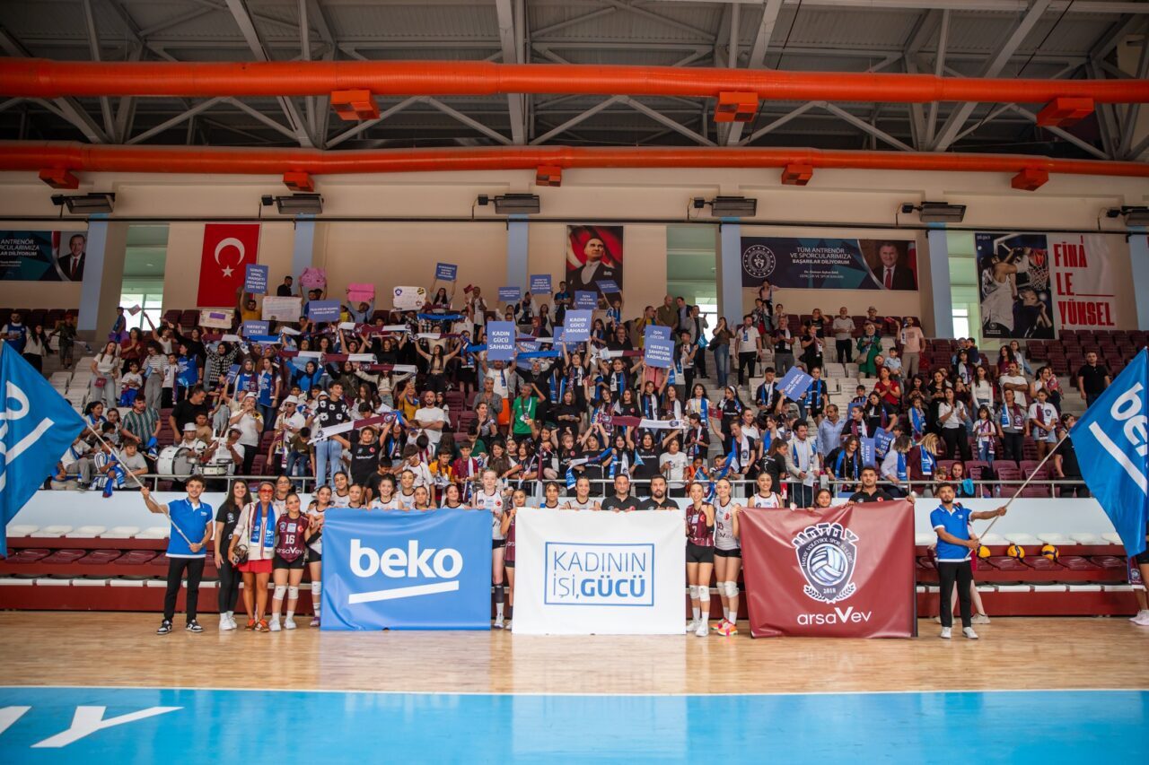 - Arçelik Türkiye Genel Müdürü Can Dinçer:
- "Hataylı sporcuların, umudu