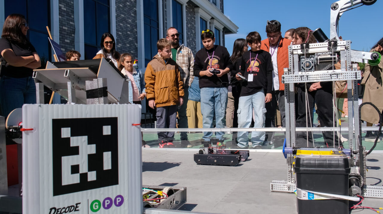 İSTANBUL (AA) – Beştepe Koleji'nin düzenlediği "Maker Day 2025" etkinliği,