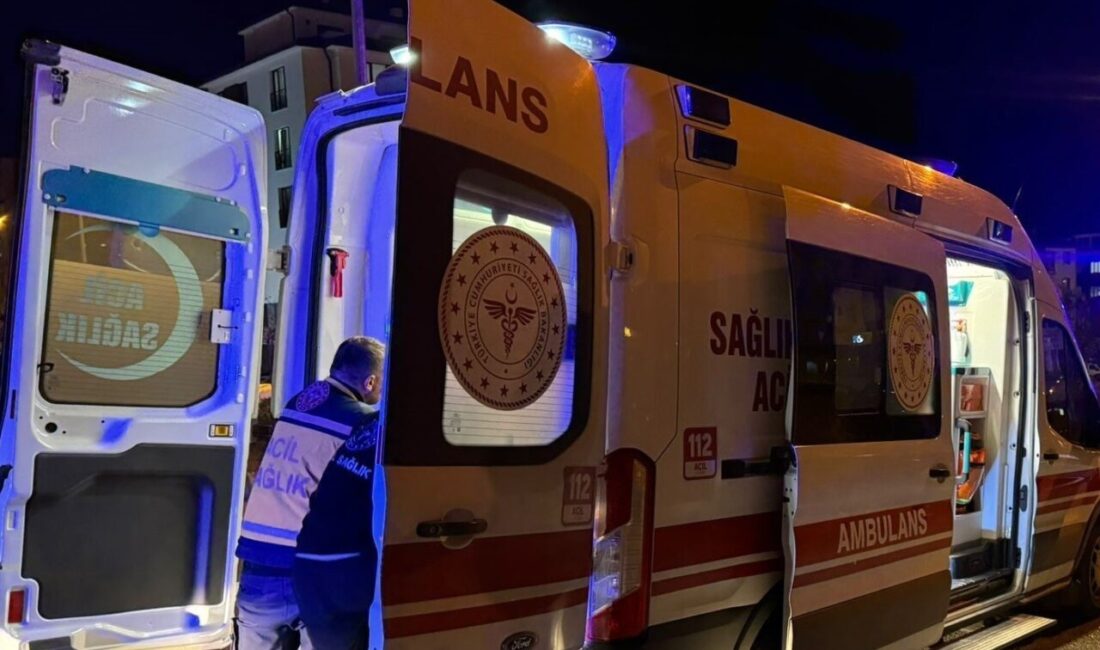 Bilecik’te sürücüsü belirlenemeyen ATV, kaldırımda yürüyen iki yayaya çarptı. Edinilen