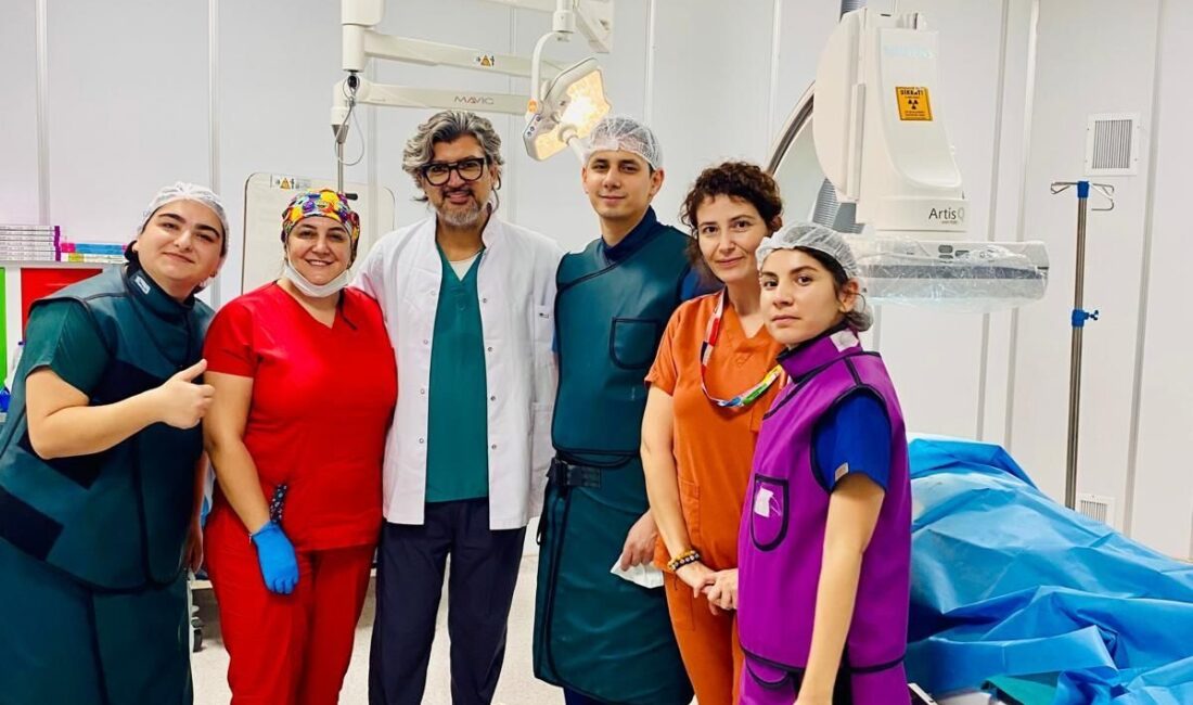 MUĞLA (AA) – Bodrum Devlet Hastanesi kardiyoloji servisinde kalp pili