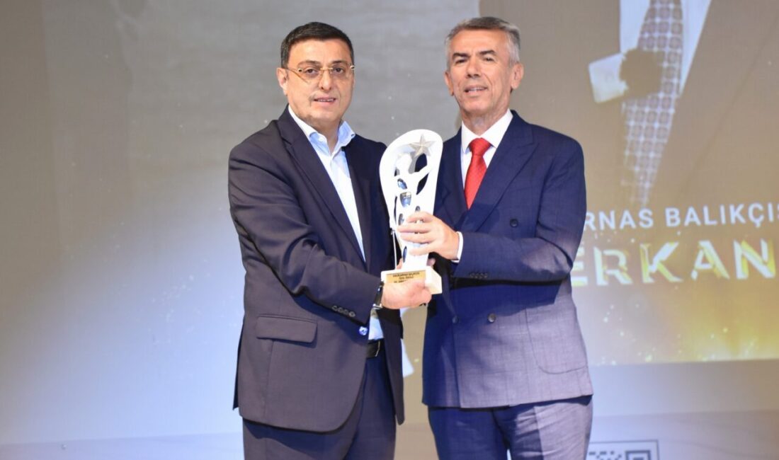 - AK Parti İstanbul Milletvekili Serkan Bayram:
- "Kimsenin engelinden dolayı
