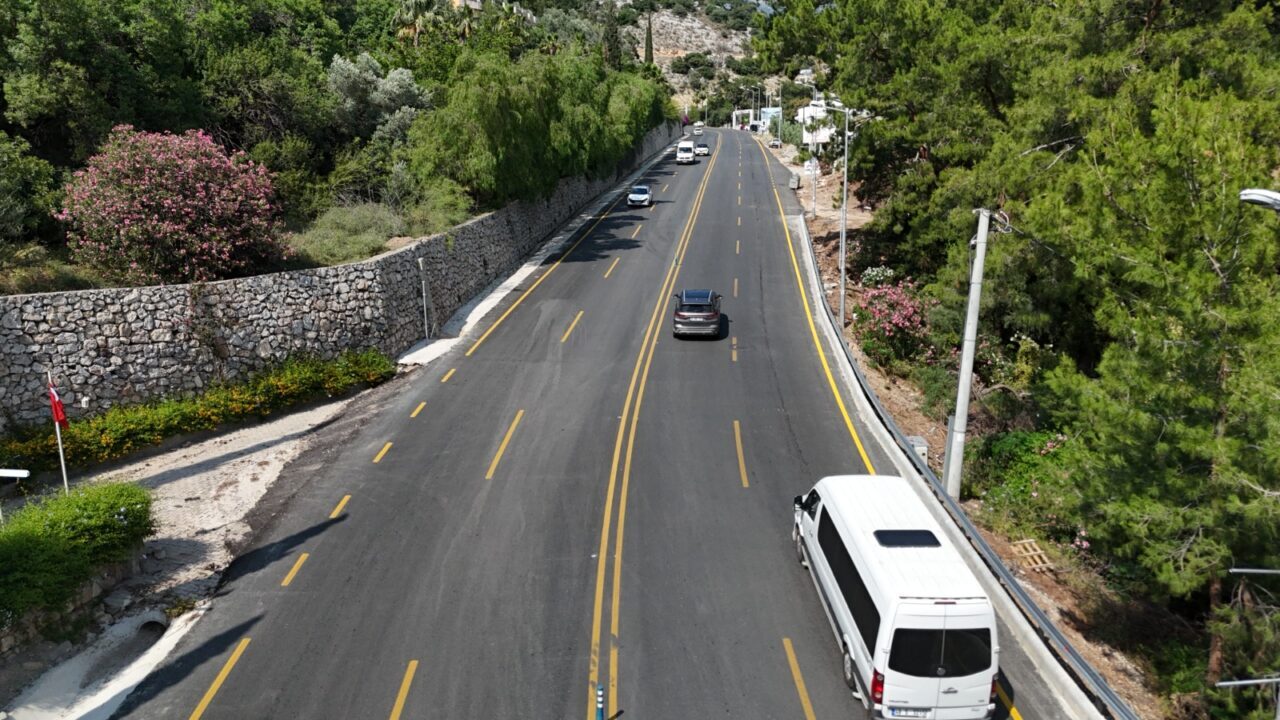 MUĞLA (AA) – Muğla'da, Fethiye Ölüdeniz yolunda gerçekleştirilen 328 milyon