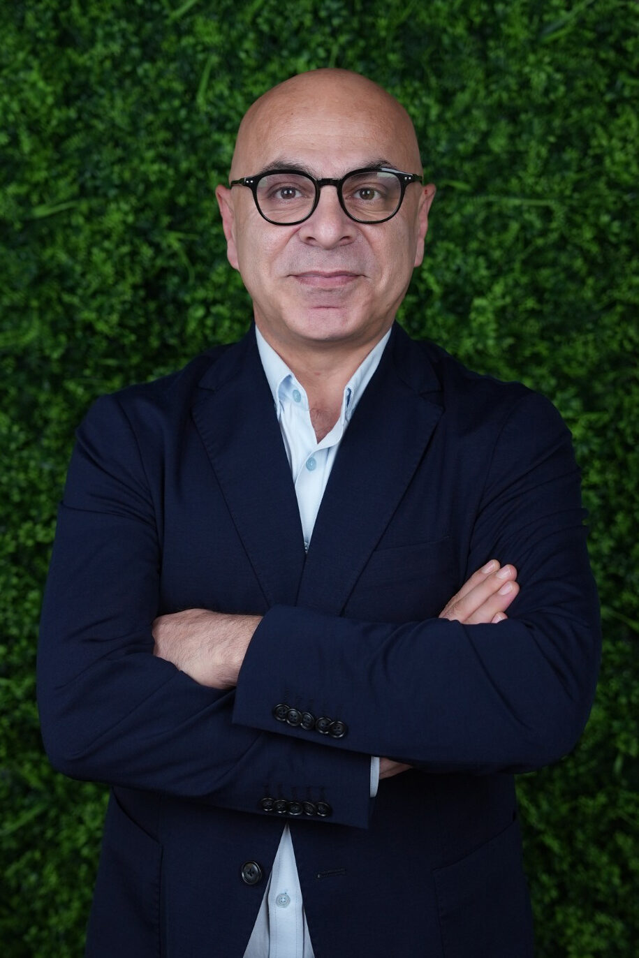 - fzlPLUS Genel Müdürü Hüseyin Yerçok:
- "Levent Burçin Sözütok, Cumhur