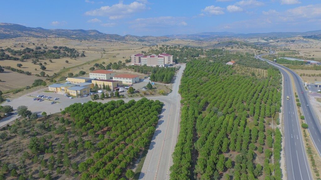 Kütahya’nın Gediz ilçesinde, Gediz Belediyesi tarafından üniversite öğrencilerine yönelik dikkat