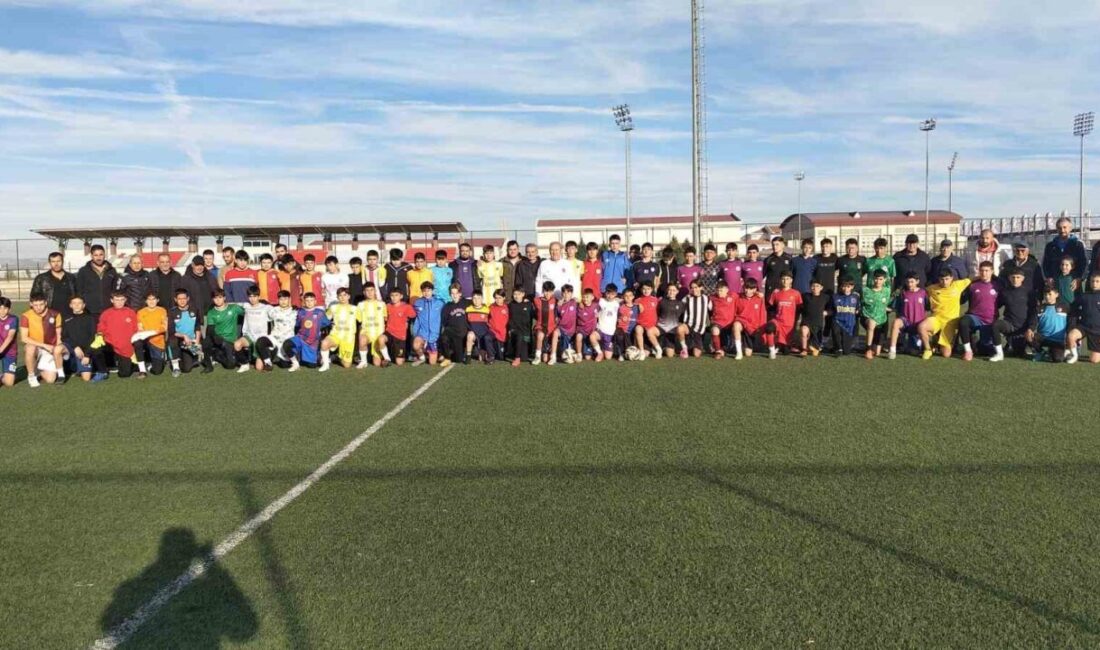 Afyonkarahisar’da 2012 doğumlu lisanslı ve lisansız sporcuların yer alacağı milli