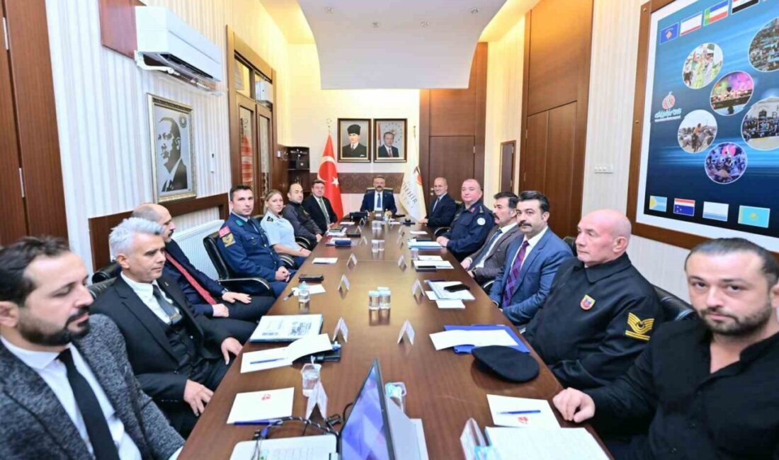 Eskişehir’de düzenlenen İl Güvenlik ve Asayiş Koordinasyon Toplantısı’nda çeşitli maddelerle