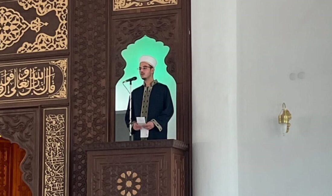 Eskişehir’de “Mihrapta Gençler Var” projesi kapsamında imam hatip lisesi öğrencileri,