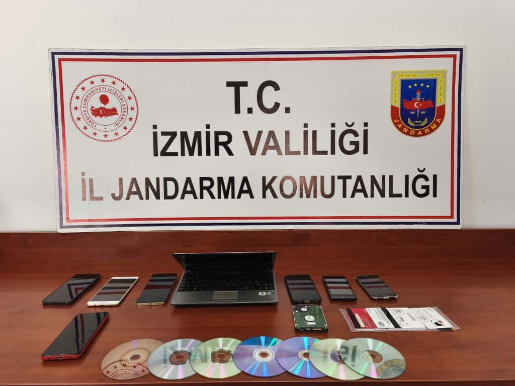 İZMİR (AA) – İzmir merkezli 7 ilde düzenlenen siber dolandırıcılık