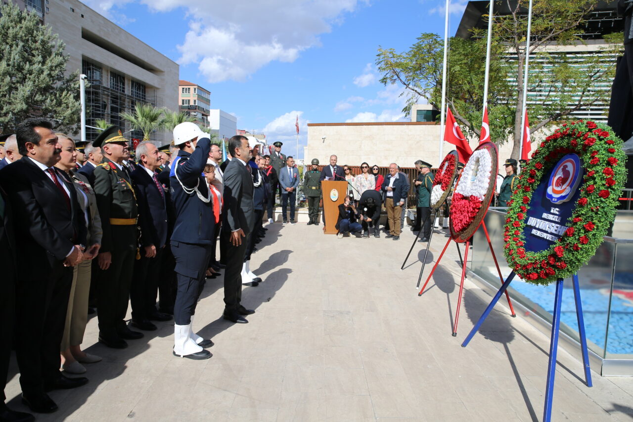İZMİR (AA) – İzmir, Aydın, Denizli ve Manisa'da Cumhuriyet'in kuruluşunun