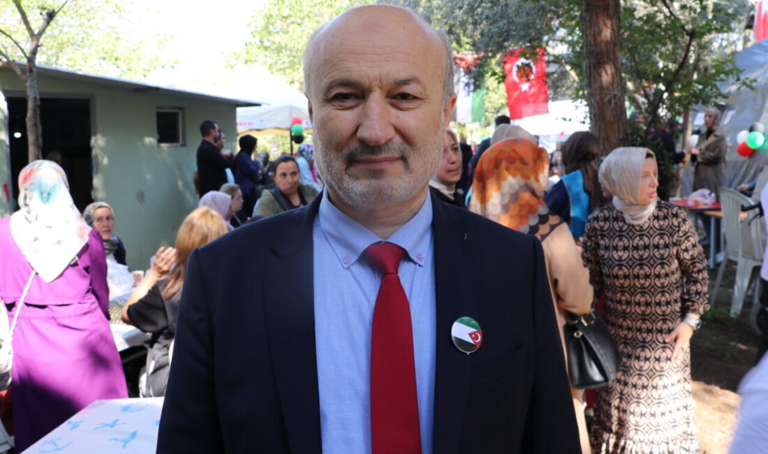 İZMİR (AA) – İzmir'de, Karşıyaka İlçe Müftülüğü tarafından Gazze'ye yardım