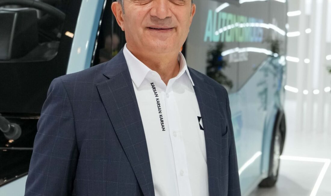 - Karsan CEO'su Okan Baş:
- "Bugün itibarıyla 340'ın üzerinde elektrikli