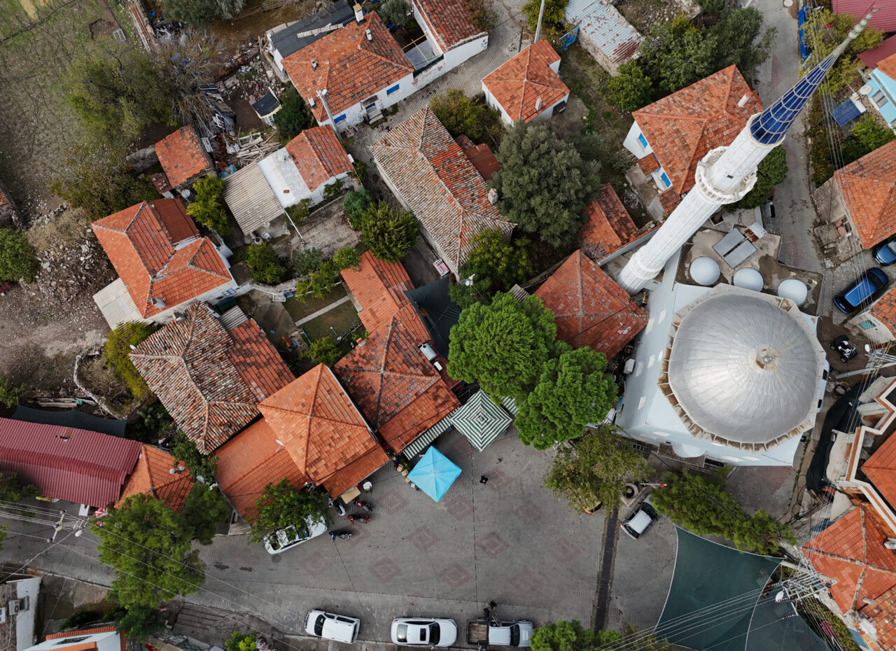 - BM Dünya Turizm Örgütü'nün "En İyi Turizm Köyleri" listesine