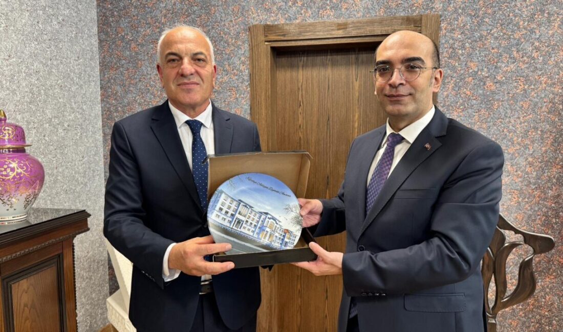 KÜTAHYA (AA) – Kütahya Gazeteciler Birliği yönetimi, Kütahya Cumhuriyet Başsavcısı
