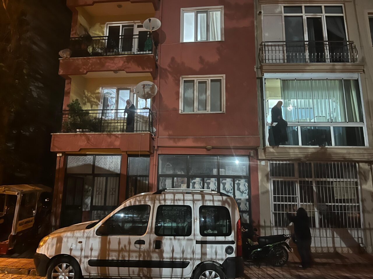 ANKARA (AA) – Kütahya'nın Simav ilçesinde saat 02.54'te 4,9 büyüklüğünde