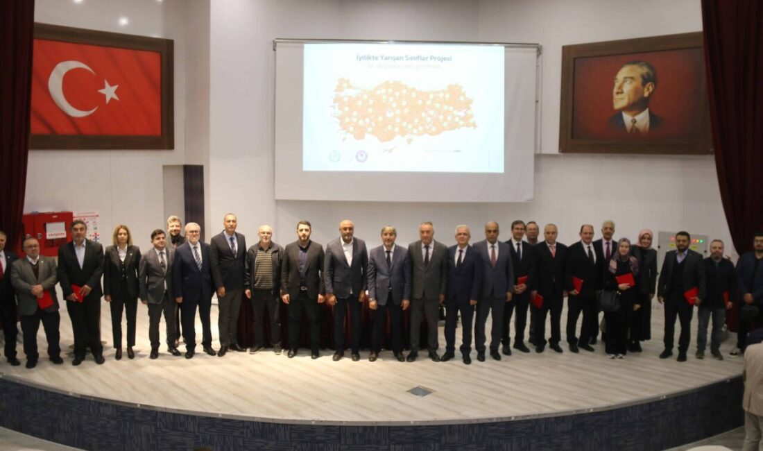 KÜTAHYA (AA) – Kütahya'da, Milli Eğitim Bakanlığı ile İnsan Hak