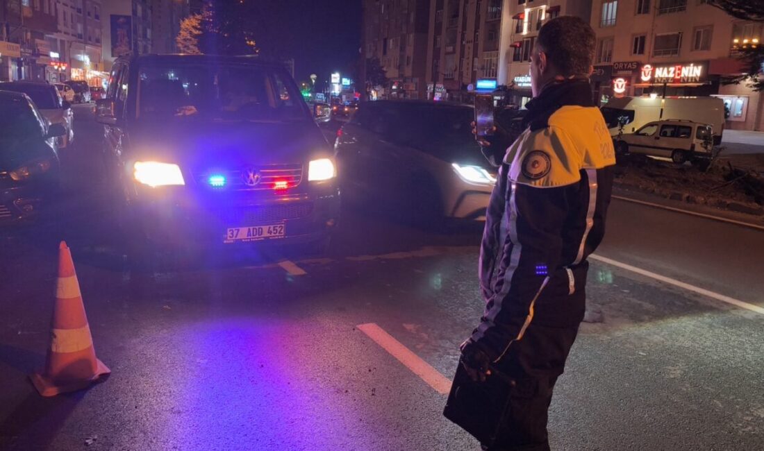 KÜTAHYA (AA) – Kütahya'da usulsüz çakar lamba kullanan aracın sürücüsüne