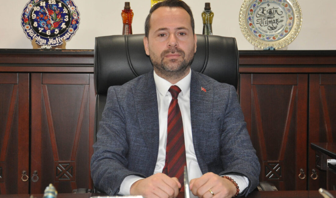 KÜTAHYA (AA) – Kütahya'da PTT’nin kuruluşunun 185. yıldönümü kutlandı. Kutlamalar