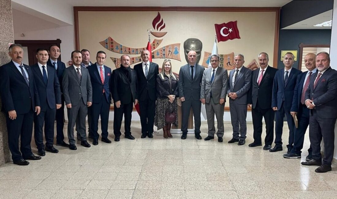 Eskişehir’i ziyaret eden Milli Eğitim Bakan Yardımcısı Ömer Faruk Yelkenci
