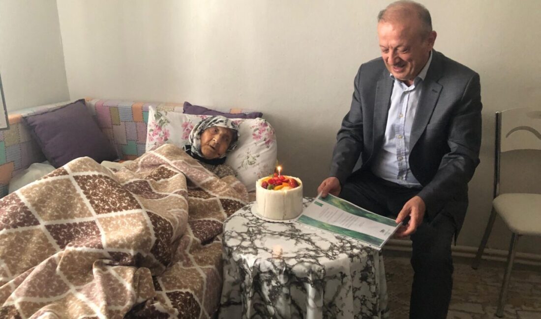 DENİZLİ (AA) – Denizli'nin Merkezefendi Kaymakamı Abdullah Demir, ilçede ikamet