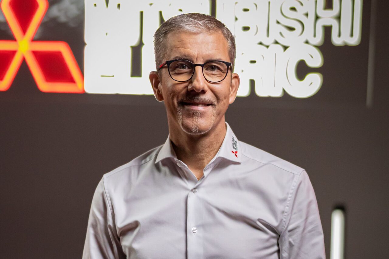 - Mitsubishi Electric Avrupa BV Görselleştirme ve Analitik Stratejik Ürün