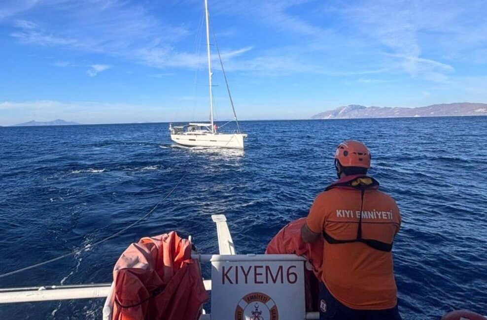 MUĞLA (AA) – Muğla'nın Milas ilçesi açıklarında sürüklenen teknedeki 2