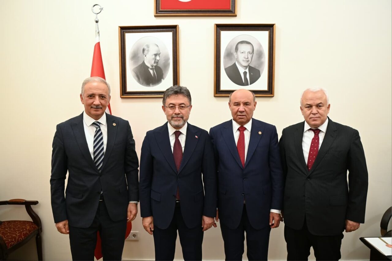 MUĞLA (AA) – Muğla'ya uzun süredir kazandırılması hedeflenen "Fuar Alanı"