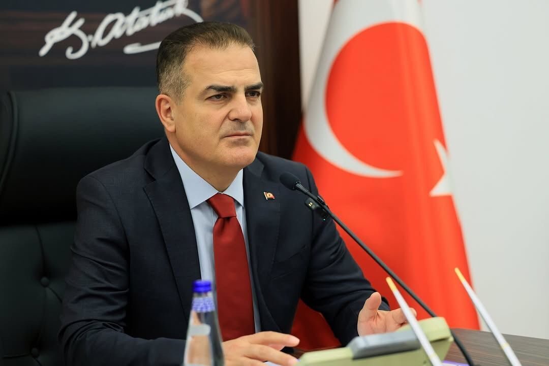 MUĞLA (AA) – Muğla Valisi İdris Akbıyık, eski tip sürücü