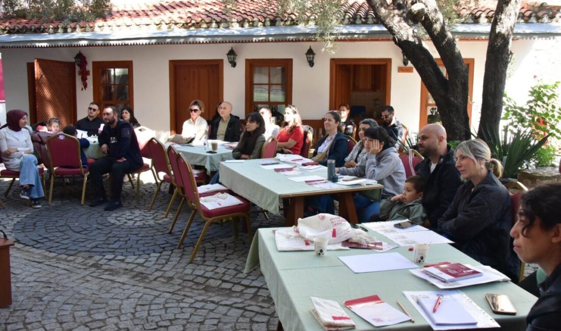 MUĞLA (AA) – Muğla'da, Sıtkı Koçman Üniversitesi Bilim İletişimi Ofisi