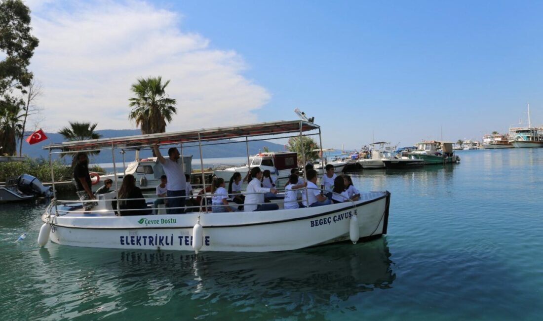 MUĞLA (AA) – Muğla'da, ilköğretim 4. sınıf öğrencilerine yönelik düzenlenen