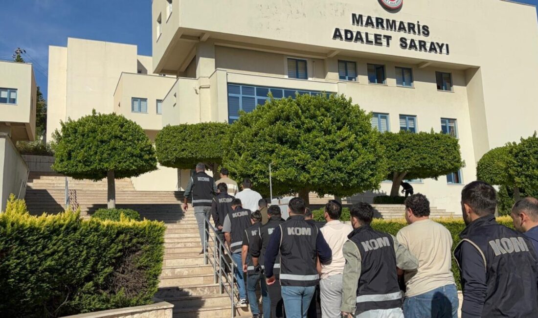 MUĞLA (AA) – Muğla'nın Marmaris ilçesinde tekneyle yurt dışına kaçmaya