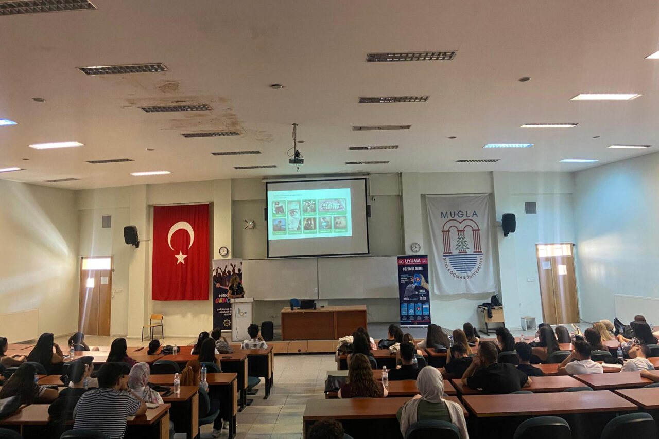 MUĞLA (AA) – Muğla'da, İl Emniyet Müdürlüğü Narkotik Suçlarla Mücadele