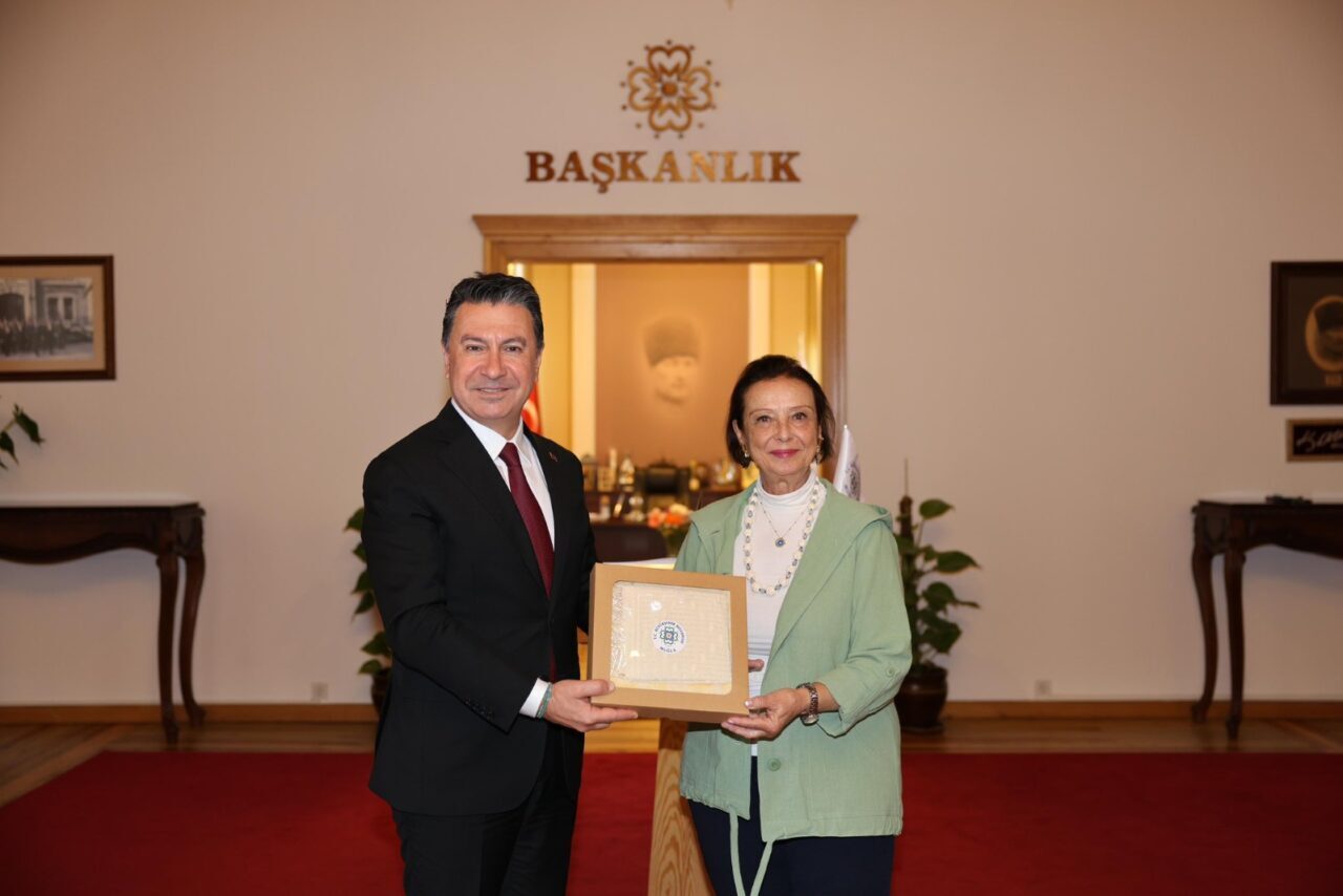 MUĞLA (AA) – Muğla'da, Türkiye'nin ilk kadın valisinin hayatının anlatıldığı
