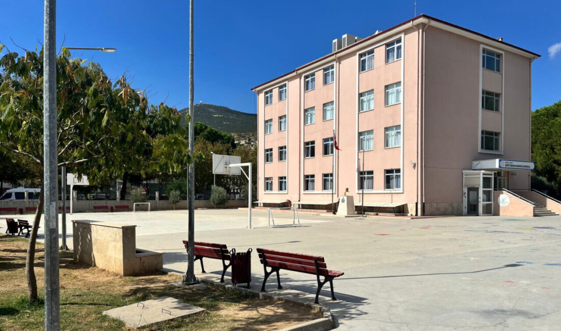 MUĞLA (AA) – Muğla'da, öğrencilerde zaman yönetimi, öz disiplin ve