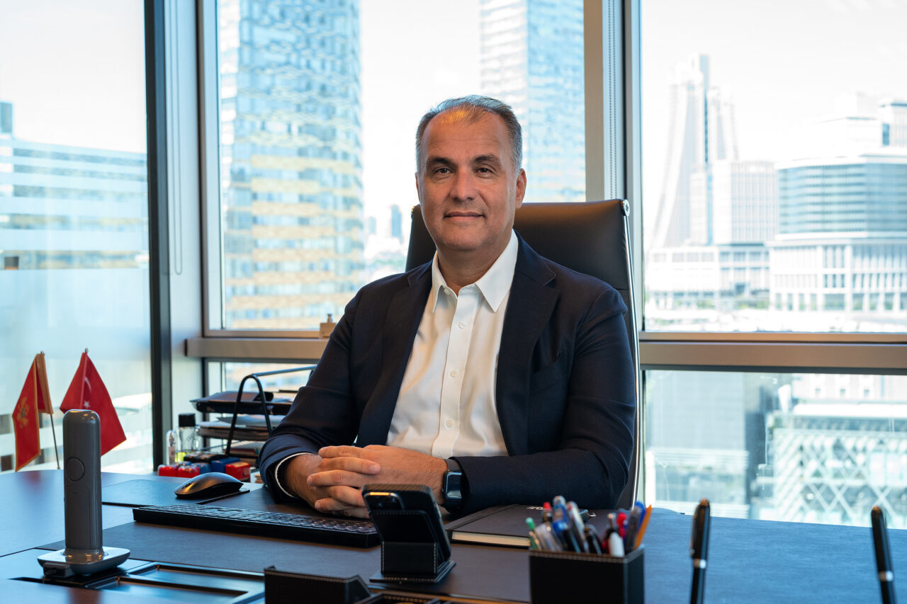 - Nu Teknoloji CEO'su Erkut Alkaya:
- "Türkiye'de ilk kez non-cellular