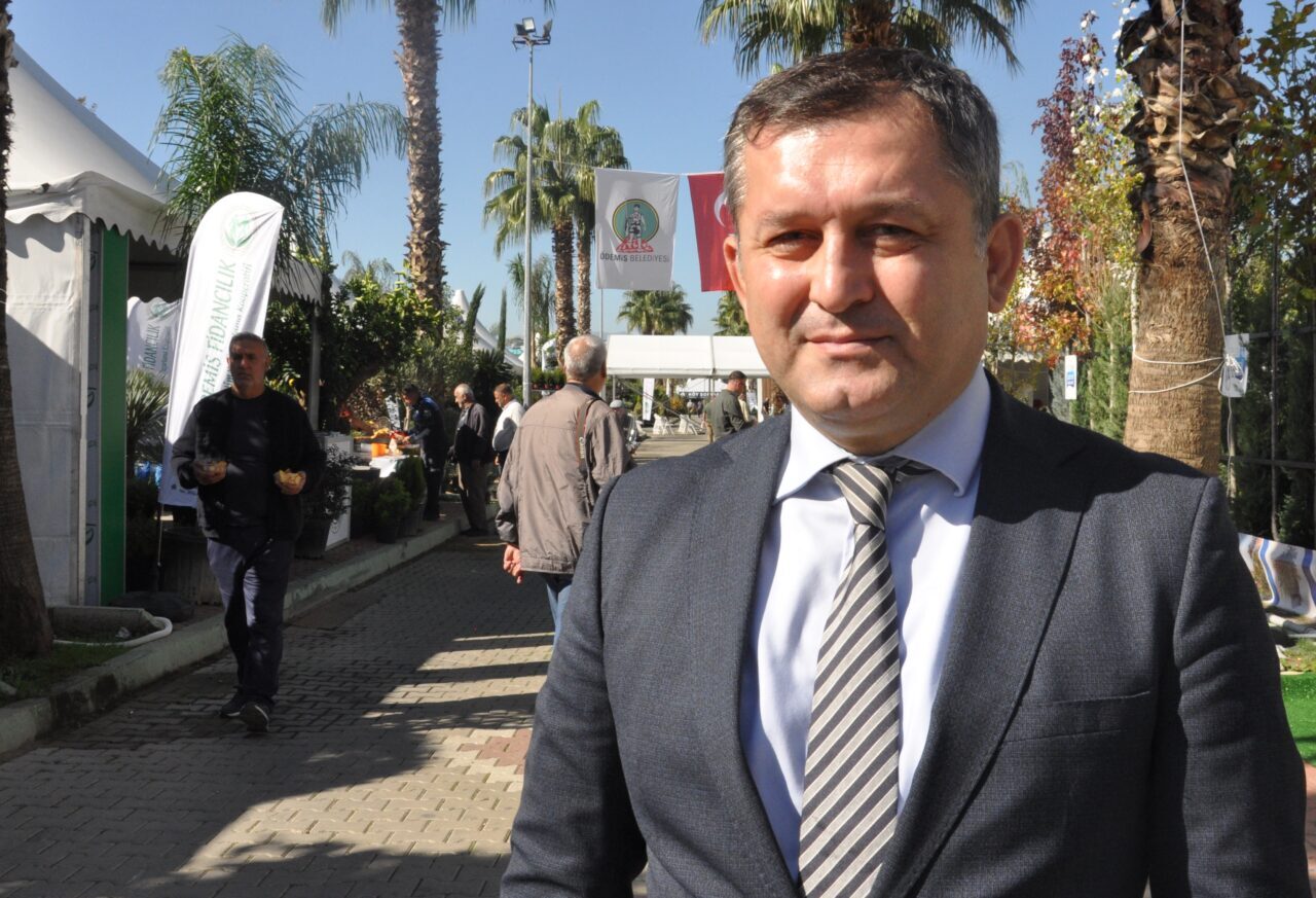 İZMİR (AA) – İzmir'de Ödemiş Belediyesi ile Ödemiş Süs Bitkileri