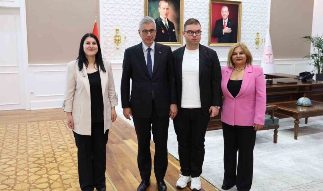 Ulusal Otizm Konfederasyonu tarafından hazırlanan ‘Otizmli Bireylerin Ruh Sağlığı Hizmetlerine