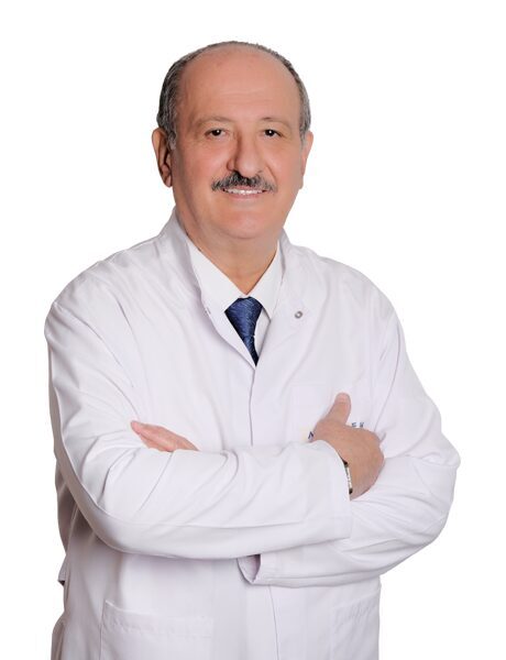 Acıbadem Eskişehir Hastanesi Göğüs Hastalıkları Uzmanı Prof. Dr. Muzaffer Metintaş,