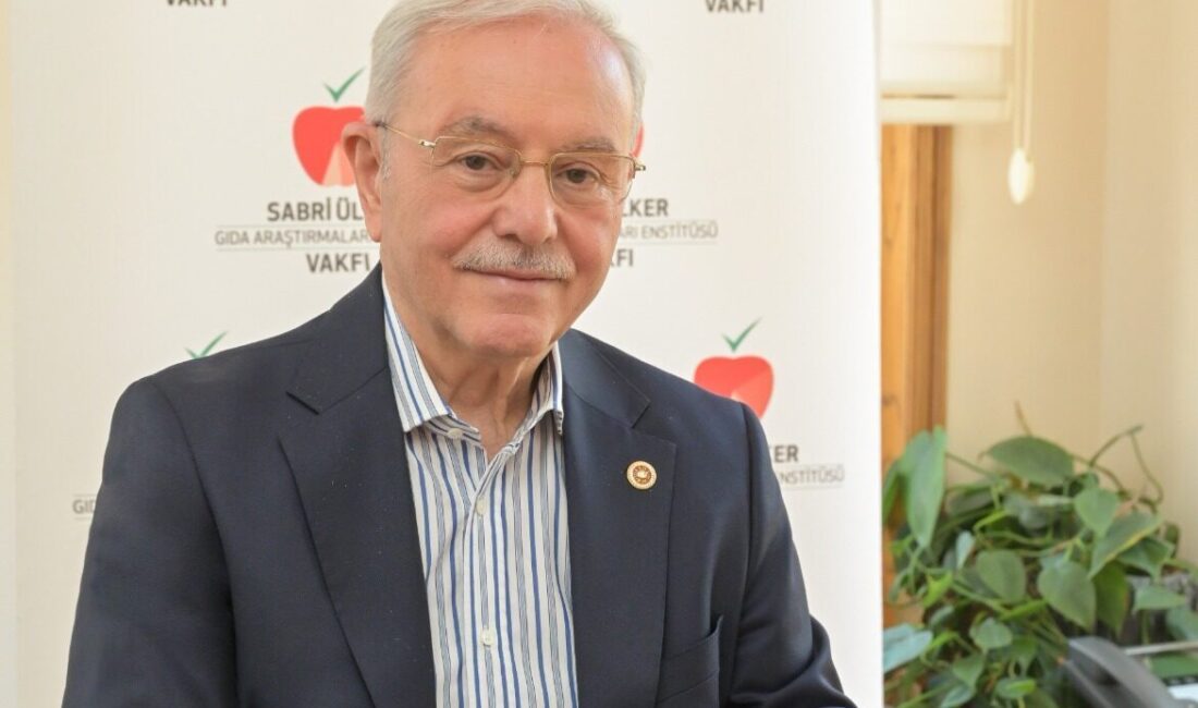 - Sabri Ülker Vakfı Başkanı Talat İçöz:
- "Gıda okuryazarlığı, bireylerin