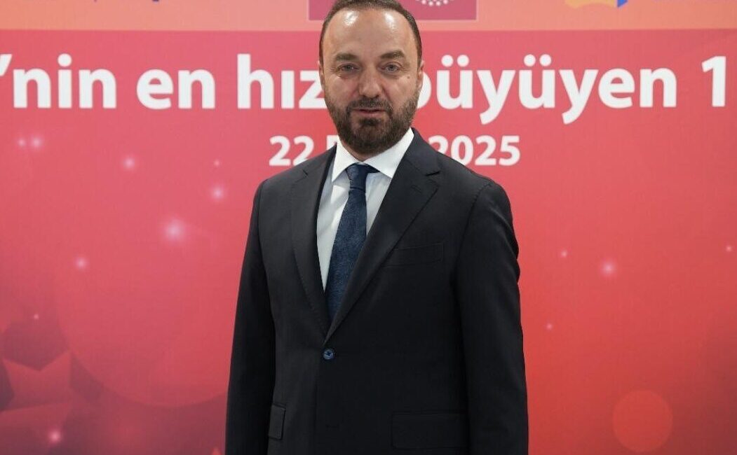 - Saytek Yönetim Kurulu Başkanı Özer Yıldırım:
- "Bugün geldiğimiz noktada,
