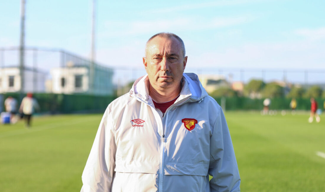 - Göztepe Teknik Direktörü Stanimir Stoilov:
- "Bu şekilde sıkı bir