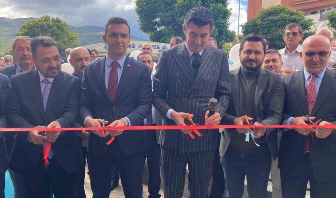 Afyonkarahisar’ın Sultandağı ilçesinde Diyanet Gençlik Merkezi törenle hizmete açıldı. Sultandağı